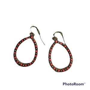 ◾️CLAIRE’S: Women’s bronze medium sized oval hoops w/mini beads, w/backs◾️